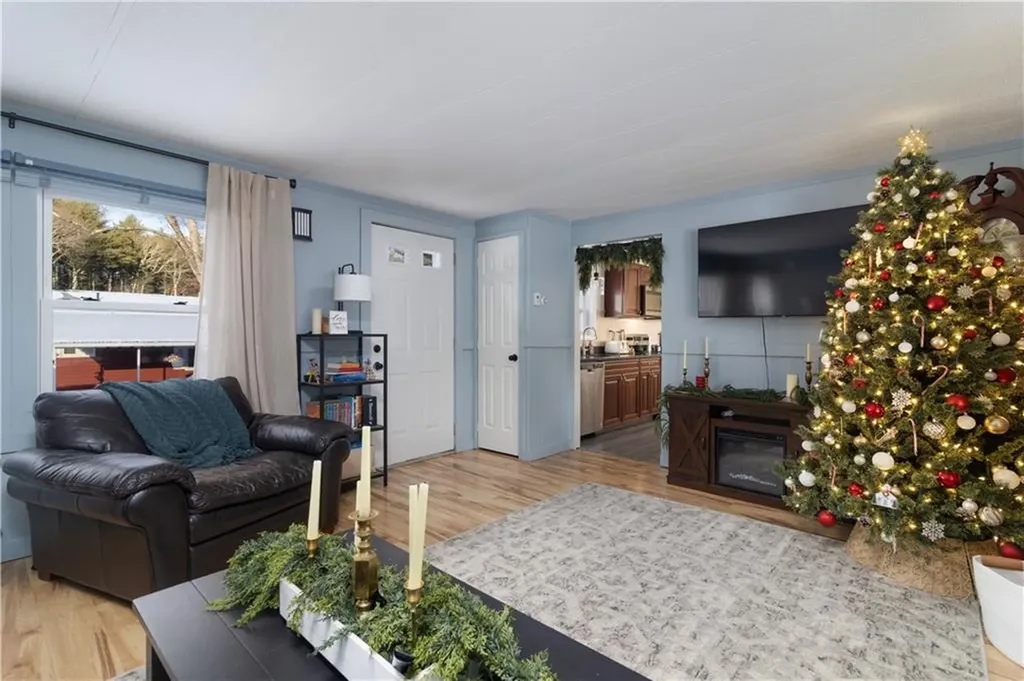 9 Sherwood Valley Lane Coventry RI 02816