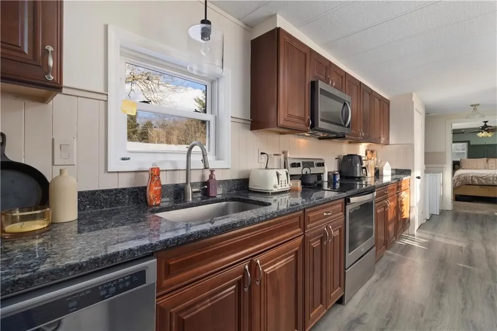 9 Sherwood Valley Lane Coventry RI 02816