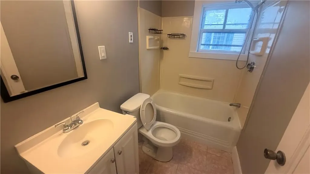 157 Armington Street Cranston RI 02905