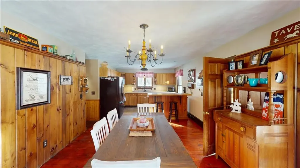 55 Howard Hill Road Foster RI 02825