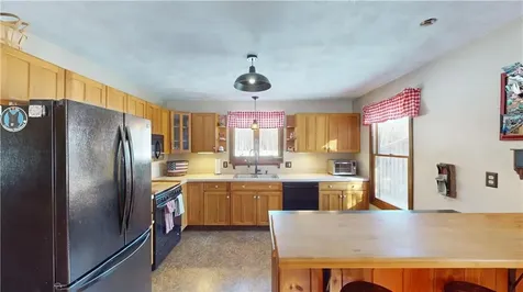 55 Howard Hill Road Foster RI 02825