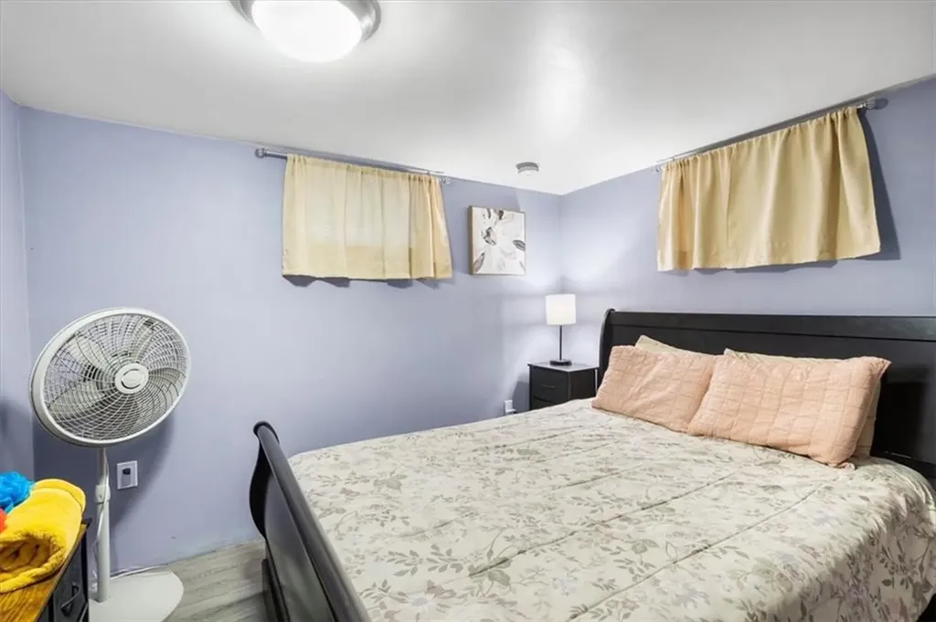 128 Warrington Street Providence RI 02907