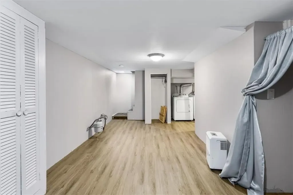 128 Warrington Street Providence RI 02907