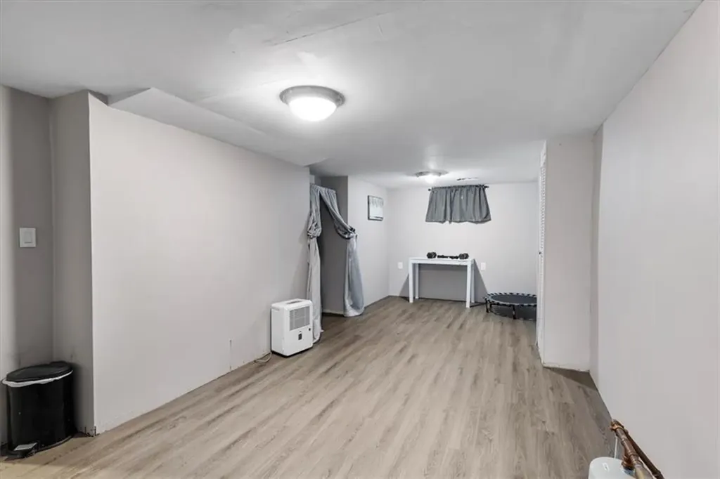 128 Warrington Street Providence RI 02907