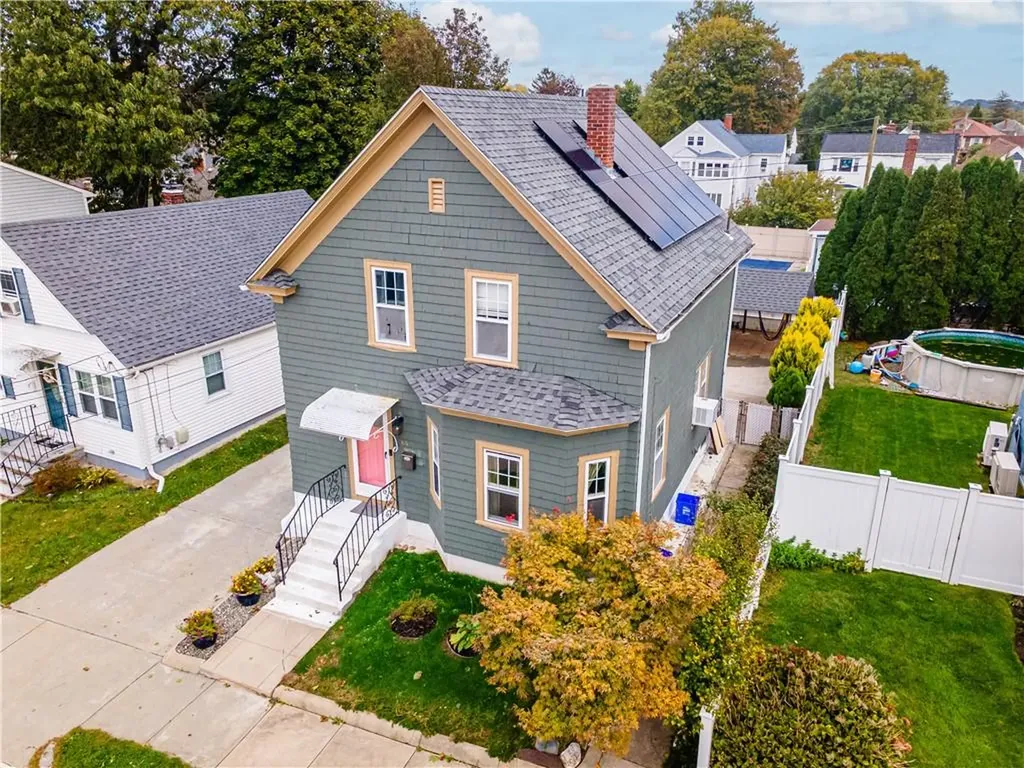 85 Winthrop Avenue Providence RI 02908