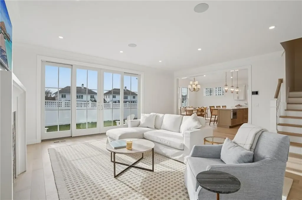 4 Lookout Lane Portsmouth RI 02871