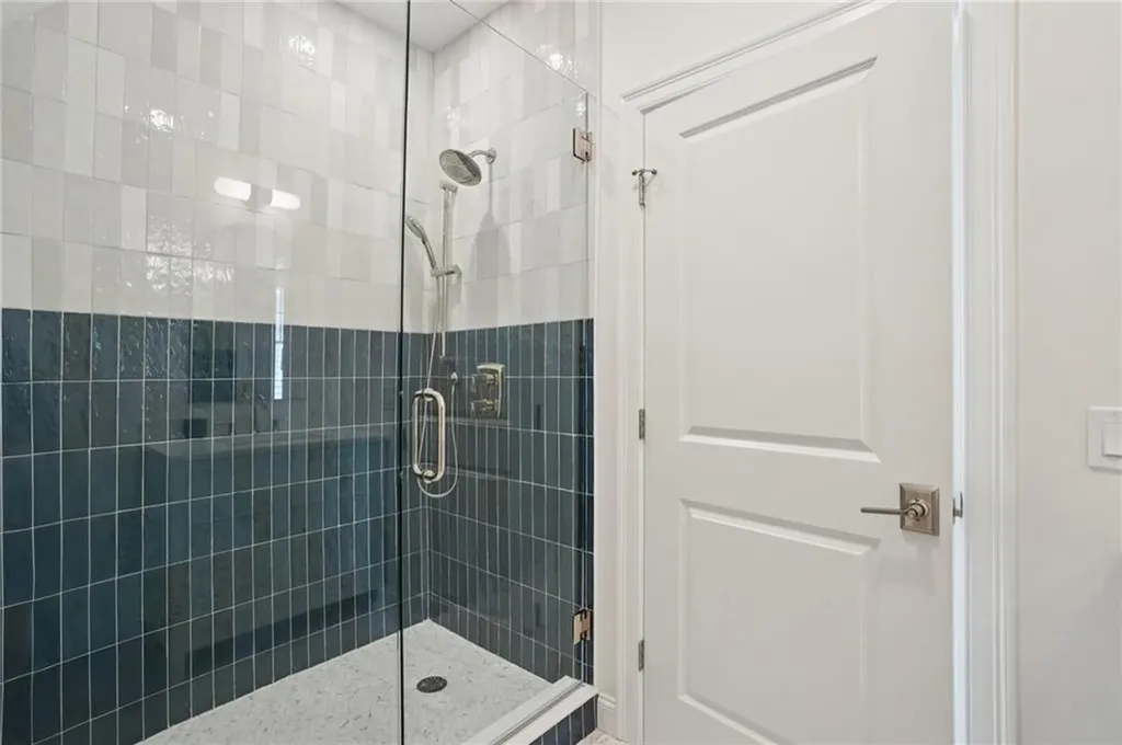 4 Lookout Lane Portsmouth RI 02871