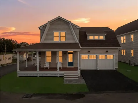 4 Lookout Lane Portsmouth RI 02871