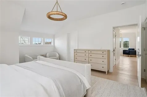 4 Lookout Lane Portsmouth RI 02871