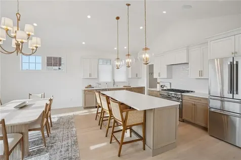 4 Lookout Lane Portsmouth RI 02871