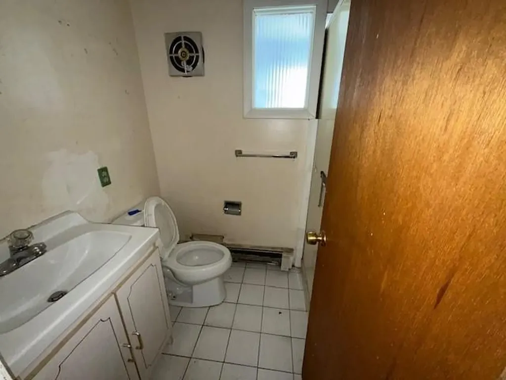 15 Plaza Drive East Providence RI 02915