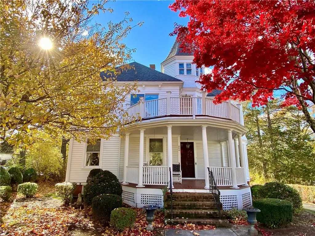 308 Harris Avenue Woonsocket RI 02895