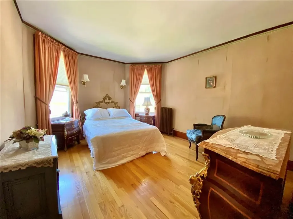 308 Harris Avenue Woonsocket RI 02895