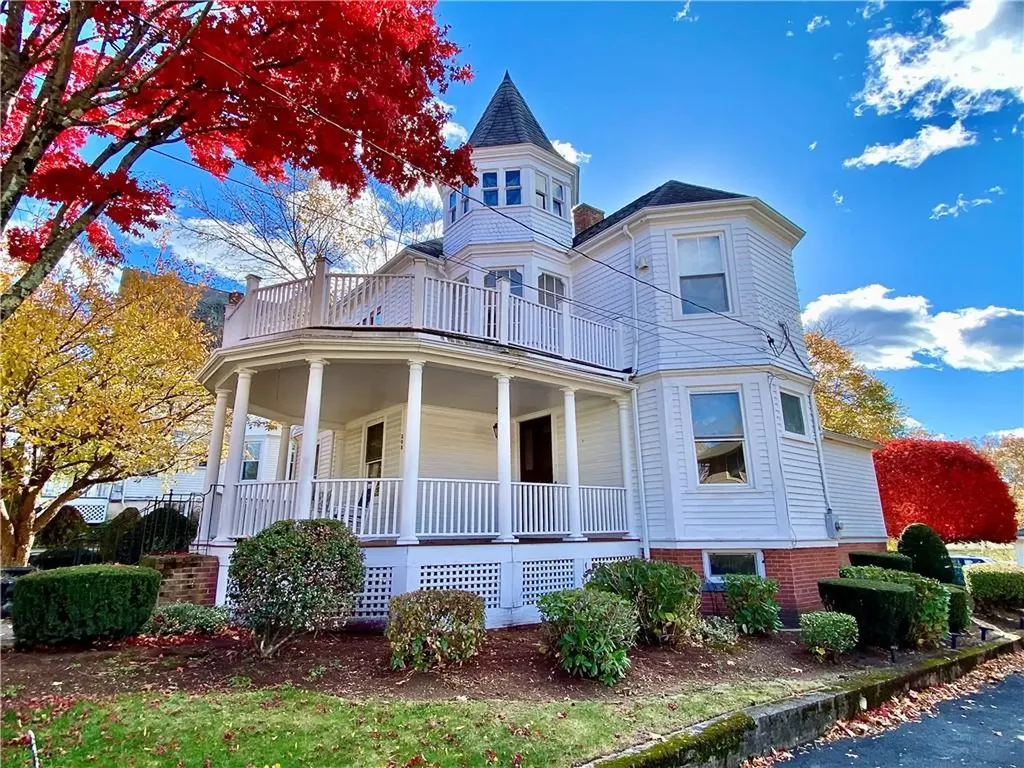308 Harris Avenue Woonsocket RI 02895