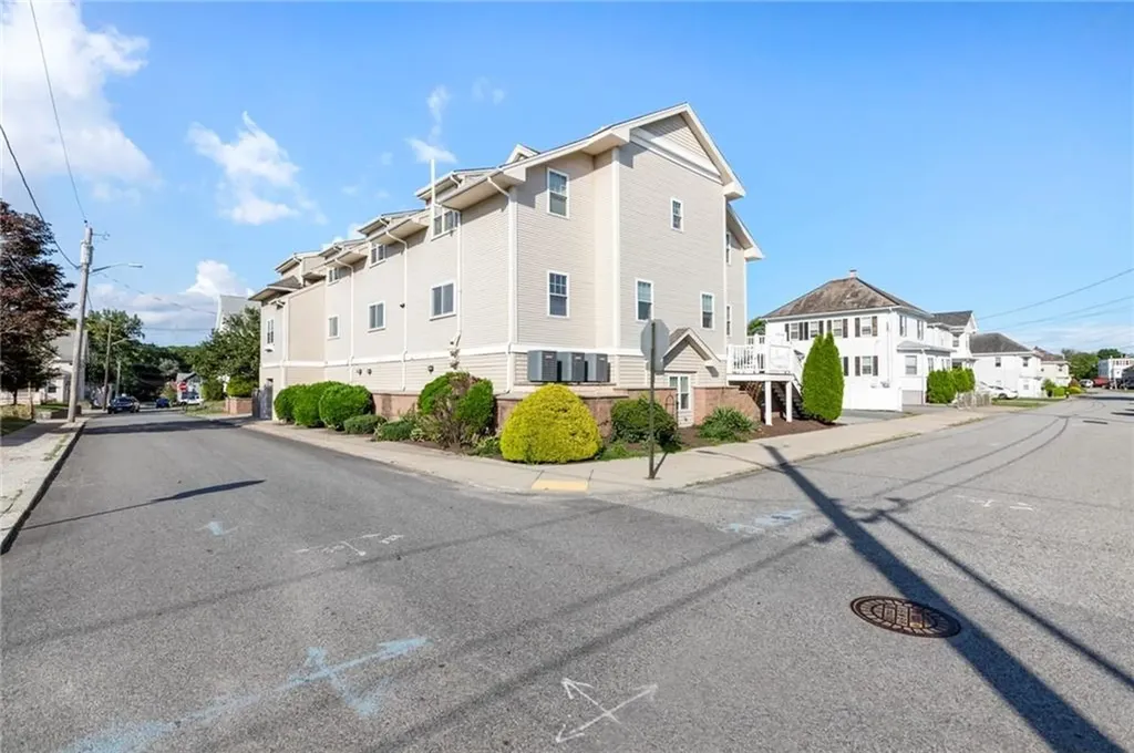 50 Clemence Street Cranston RI 02920