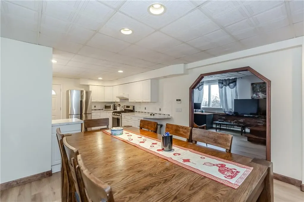 10 Mott Street Johnston RI 02919