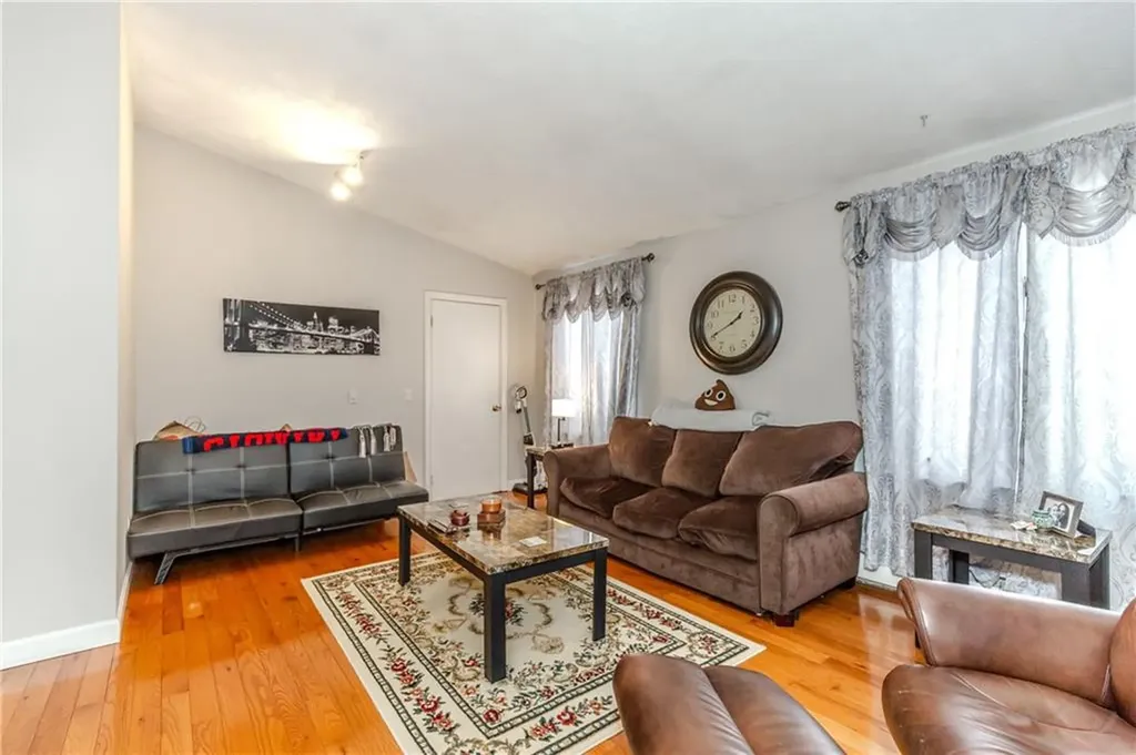 10 Mott Street Johnston RI 02919