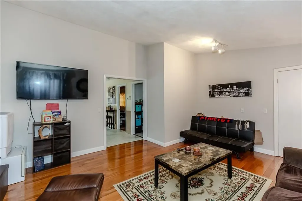 10 Mott Street Johnston RI 02919