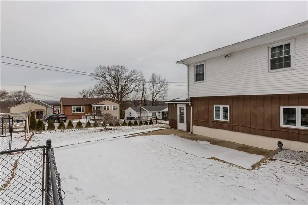 10 Mott Street Johnston RI 02919