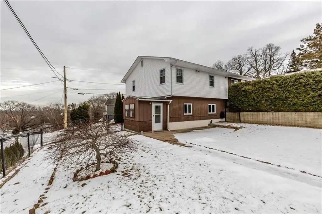 10 Mott Street Johnston RI 02919