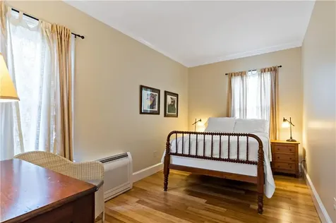 6 Gladding Court Newport RI 02840