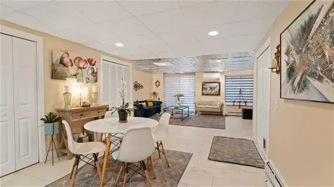 37 Eagle Run Warwick RI 02818