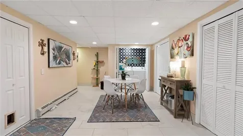 37 Eagle Run Warwick RI 02818