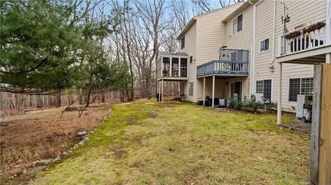 37 Eagle Run Warwick RI 02818