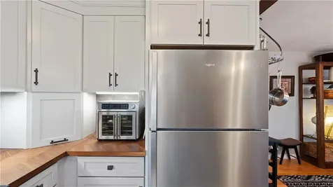 37 Eagle Run Warwick RI 02818