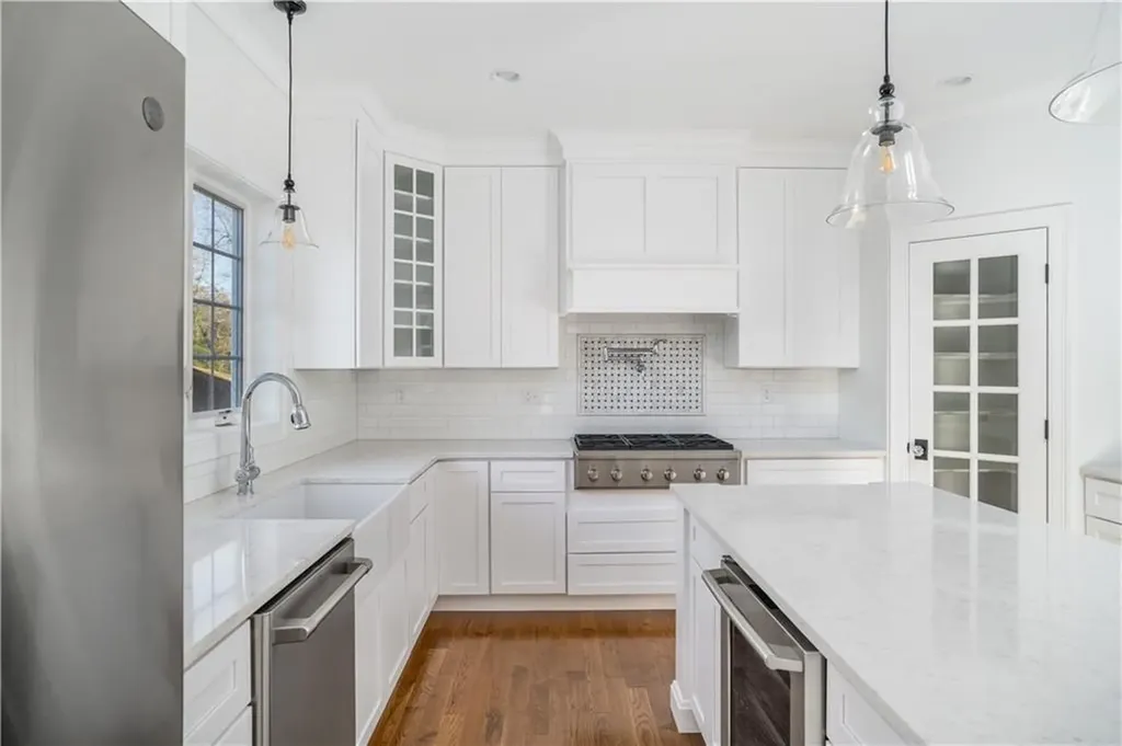 74 Cardinal Road Cranston RI 02921