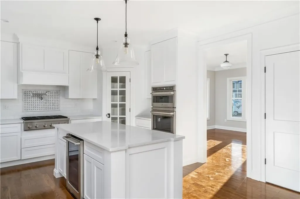 74 Cardinal Road Cranston RI 02921