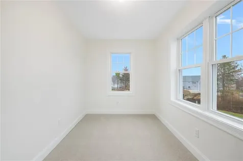 74 Cardinal Road Cranston RI 02921