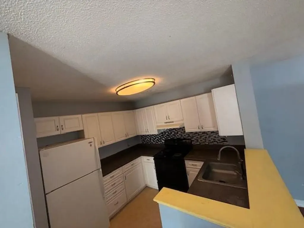 96 Mill Street Woonsocket RI 02895