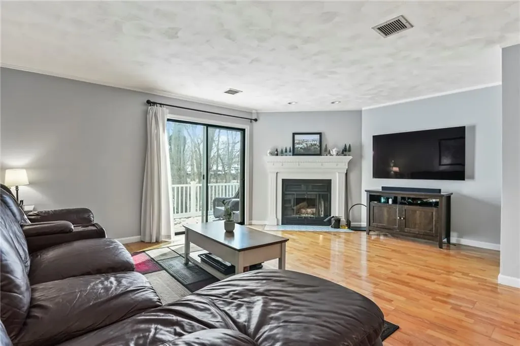 125 Trellis Drive West Warwick RI 02893