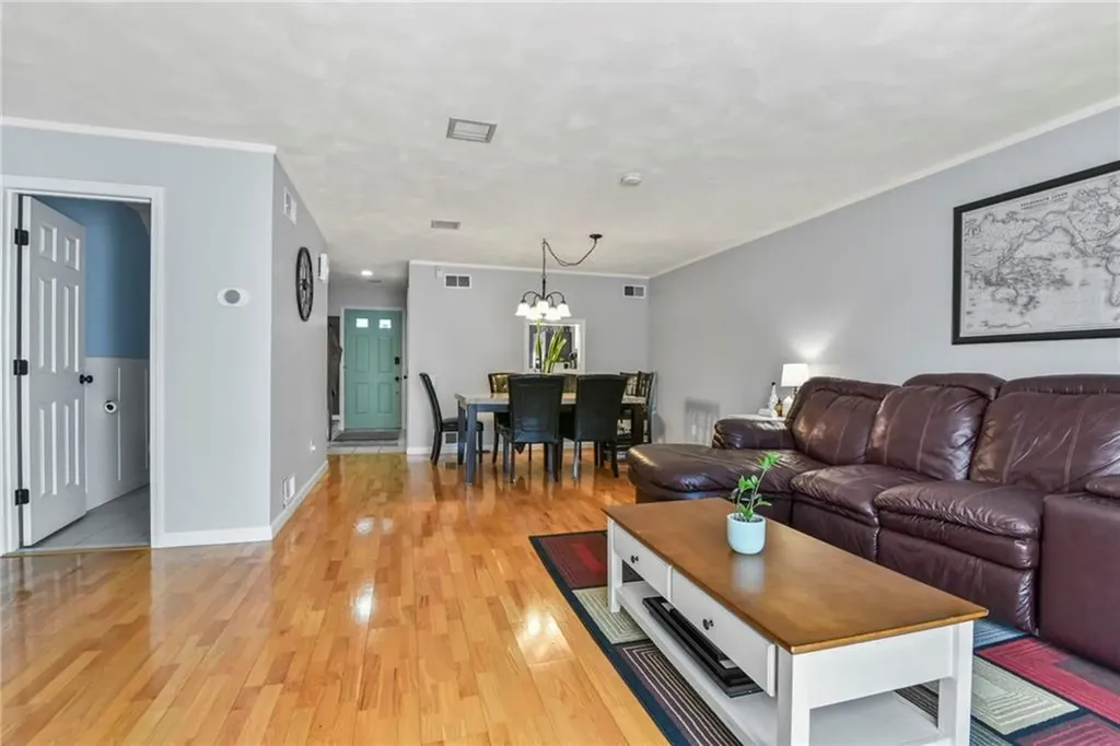 125 Trellis Drive West Warwick RI 02893