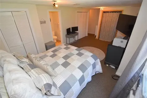 260 Sweet Allen Farm Road South Kingstown RI 02879