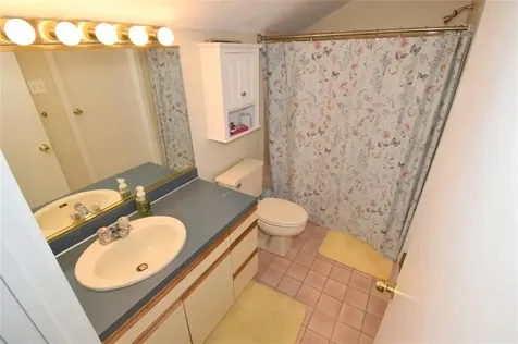 260 Sweet Allen Farm Road South Kingstown RI 02879