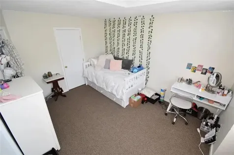 260 Sweet Allen Farm Road South Kingstown RI 02879