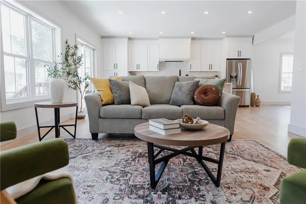 299 Jastram Street Providence RI 02908