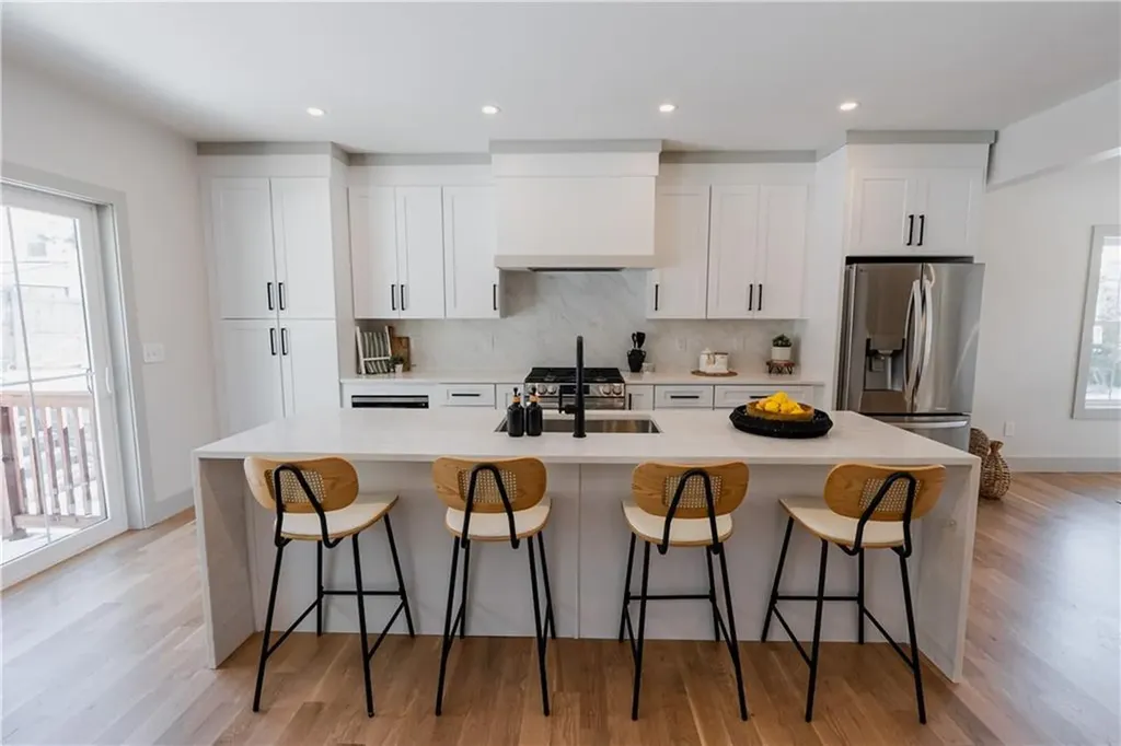 299 Jastram Street Providence RI 02908