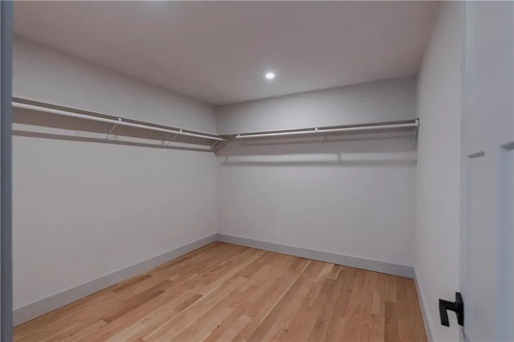 299 Jastram Street Providence RI 02908