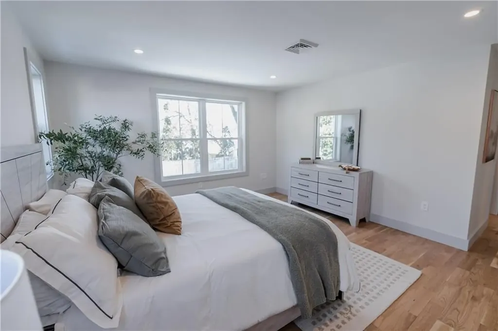 299 Jastram Street Providence RI 02908