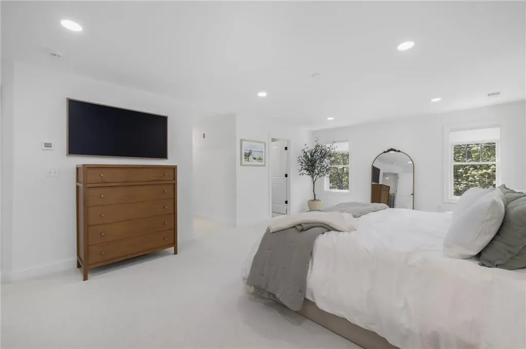 73 Lantern Hill Drive Cranston RI 02921