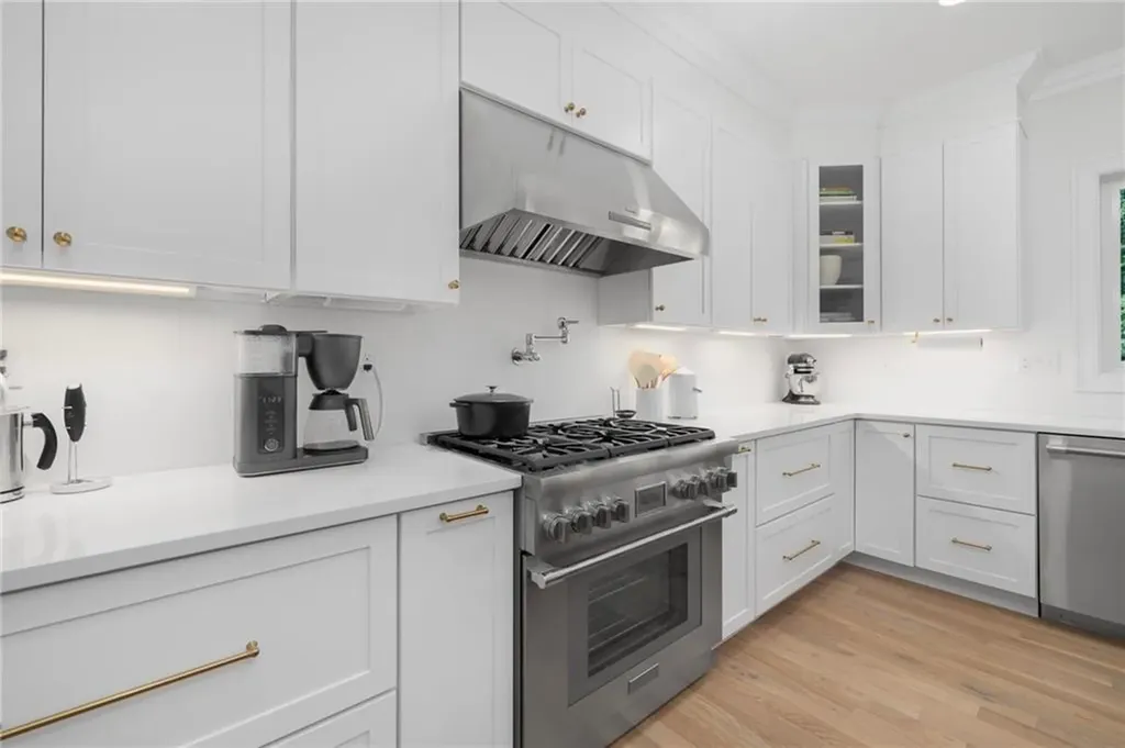 73 Lantern Hill Drive Cranston RI 02921