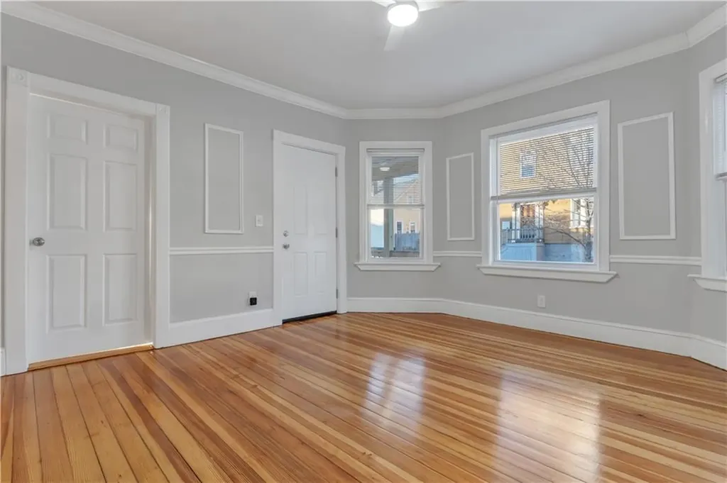 382 Orms Street Providence RI 02908