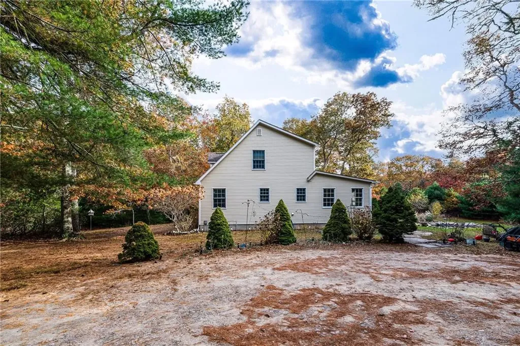 197 Old Coach Road Charlestown RI 02813