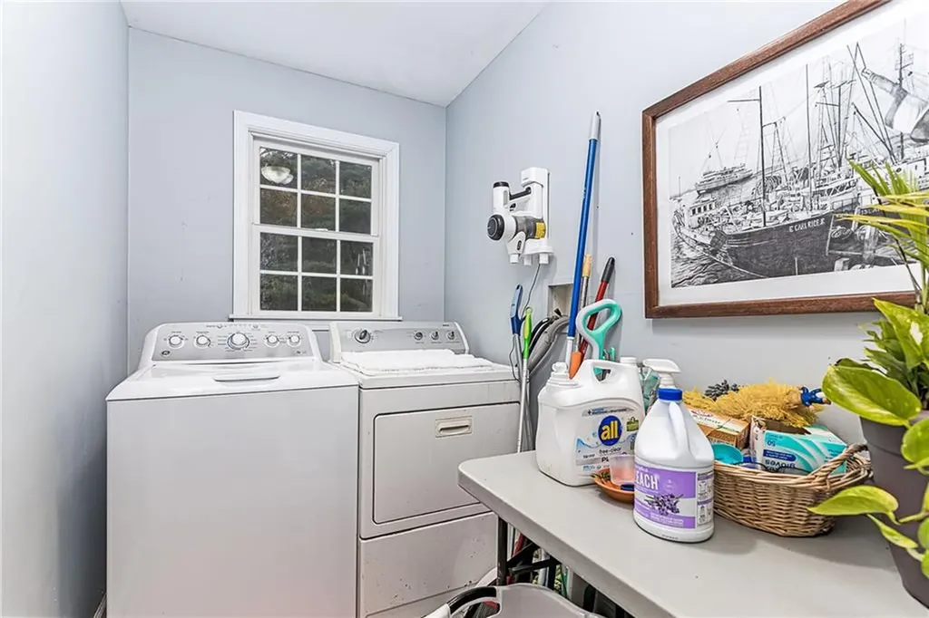 197 Old Coach Road Charlestown RI 02813