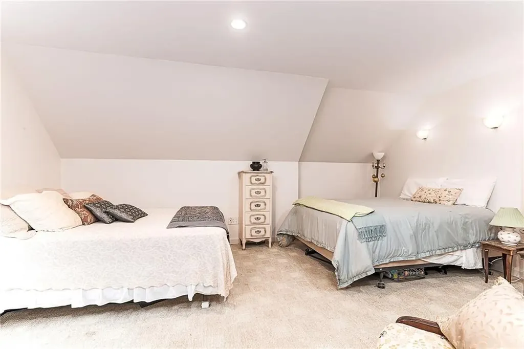 197 Old Coach Road Charlestown RI 02813