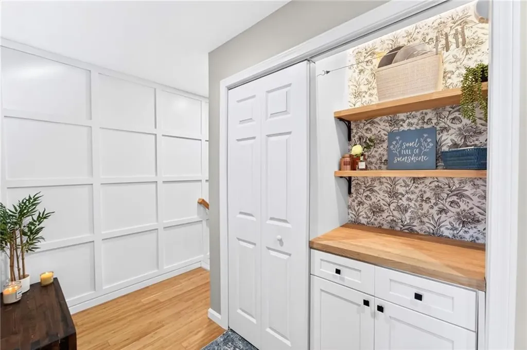 91 Joe Fromms Way West Warwick RI 02893