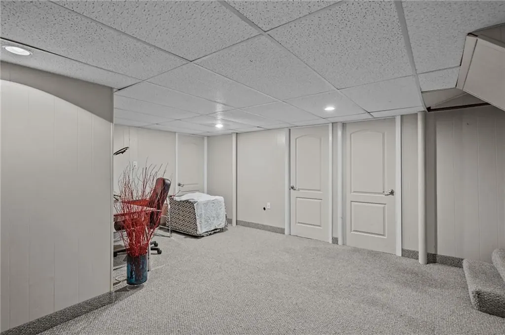210 Summit Drive Cranston RI 02920